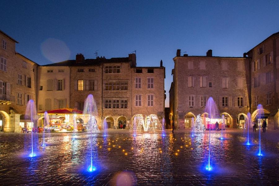 L'Indus 3 Etoiles Wifi, Netflix, Disney, Coeur De Bastide Вильфранш-де-Руэрг Экстерьер фото